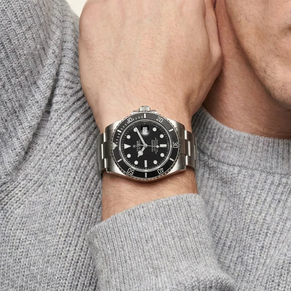 Submariner Black Dial Date Men's Watch