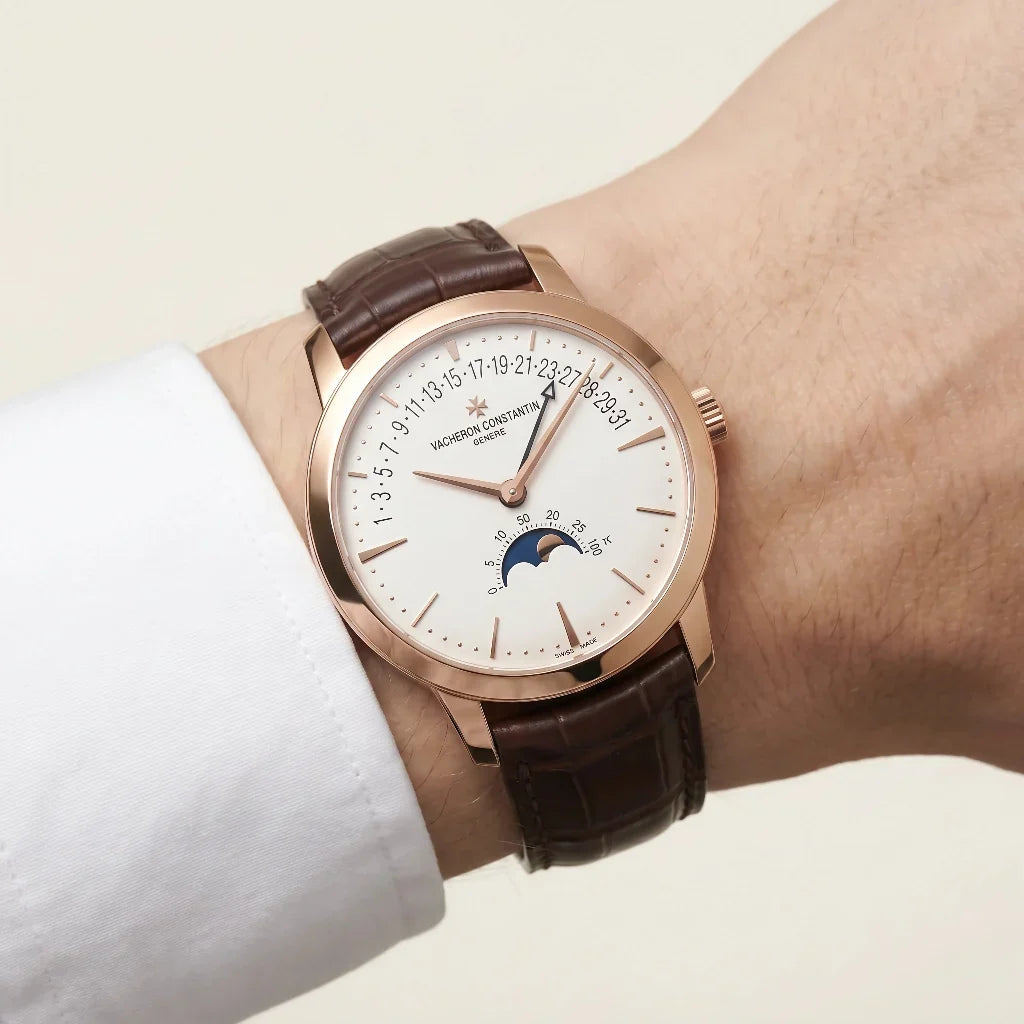 VC Moonphase Style Date Scale Watch